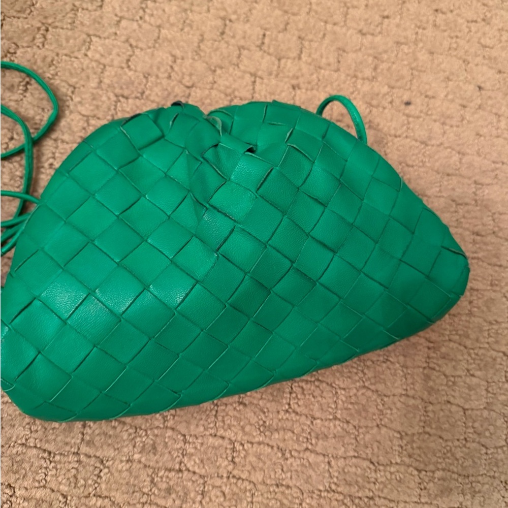 Bottega Veneta Intrecciato Woven Pouch/Clutch/Crossbody Bag - Picture 5 of 9